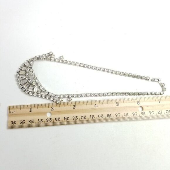 Vintage Kramer Rhinestone Collar Necklace, Silver Tone Sparkle, Estate - Picture 9 of 9